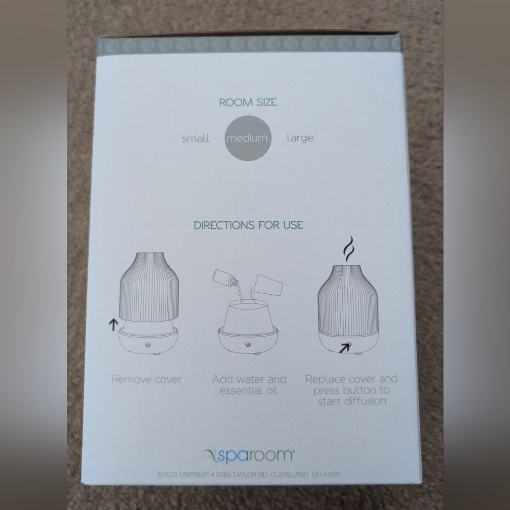 Sparoom Essential Medium Size Color Changing Misting Oil Diffuser - Picture 4 of 8
